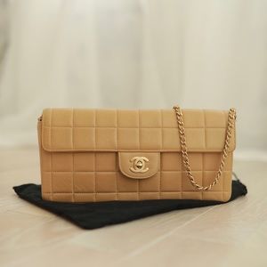 Chanel Lambskin East West Chocolate Bar Flap Beige